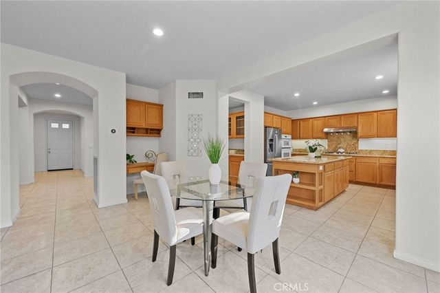 9 Preston, Irvine, CA 92618