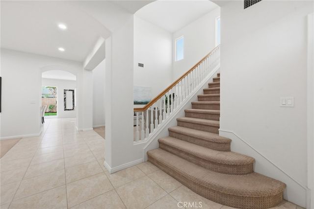 9 Preston, Irvine, CA 92618
