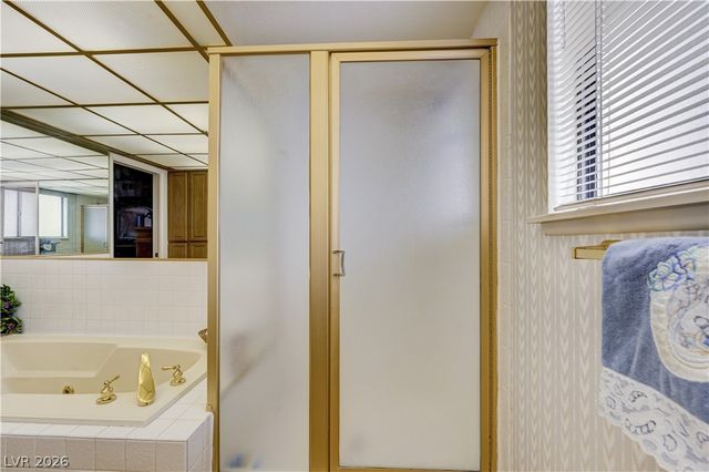 1751 East Reno Avenue 105, Las Vegas, NV 89119