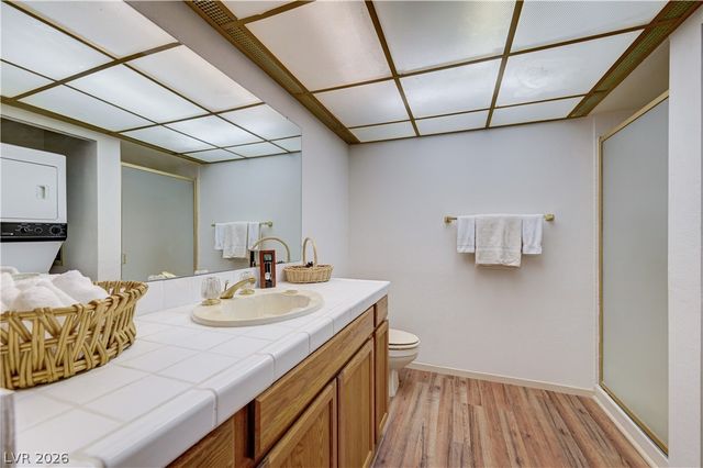 1751 East Reno Avenue 105, Las Vegas, NV 89119