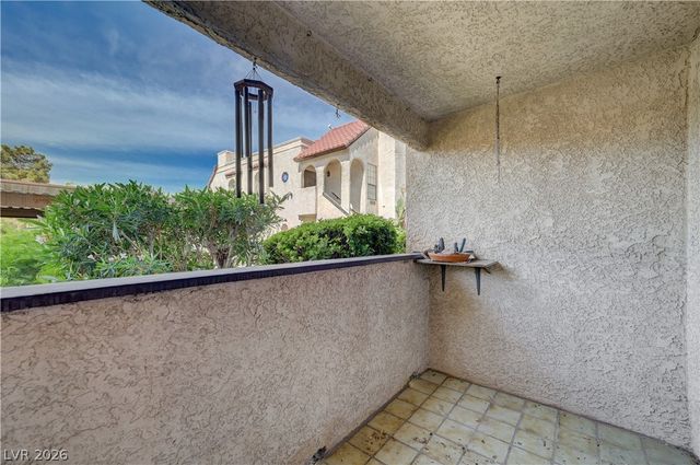 1751 East Reno Avenue 105, Las Vegas, NV 89119