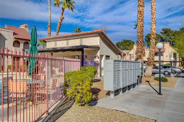 1751 East Reno Avenue 105, Las Vegas, NV 89119