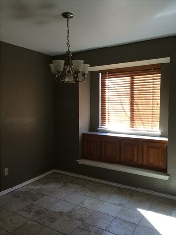 1705 Overland, Corpus Christi, TX 78410