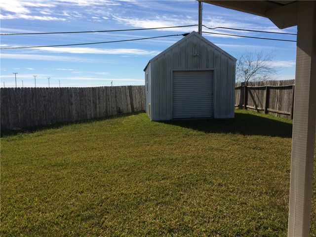 1705 Overland, Corpus Christi, TX 78410