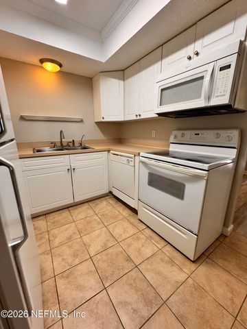 3916 CORRIDA Court 3, Jacksonville, FL 32217