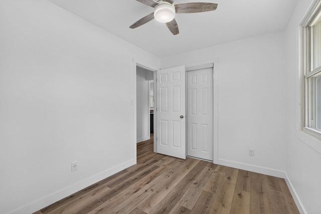 1820 E 16th Street, Davenport, IA 52803