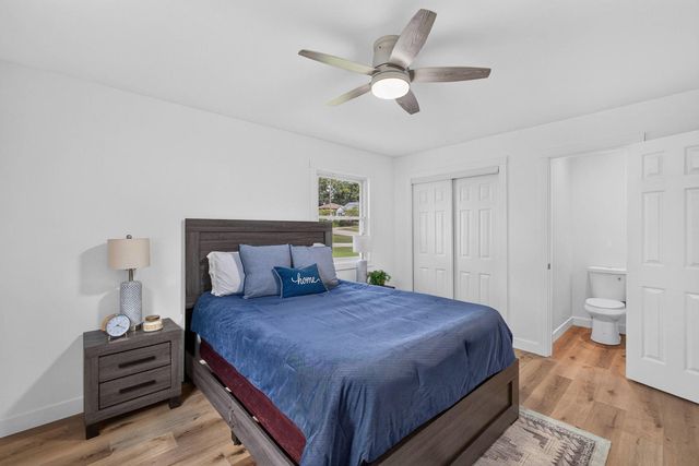 1820 E 16th Street, Davenport, IA 52803