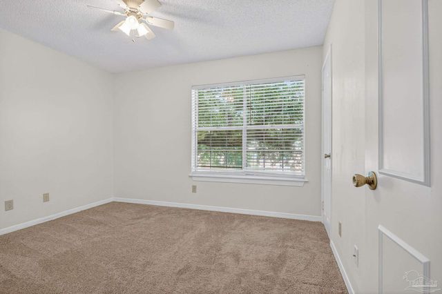 10164 Vixen Pl, Pensacola, FL 32514