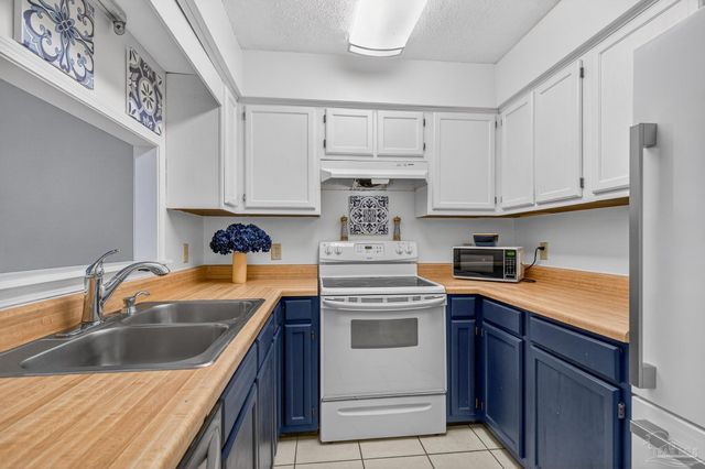 10164 Vixen Pl, Pensacola, FL 32514