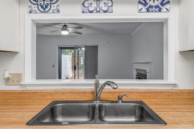 10164 Vixen Pl, Pensacola, FL 32514