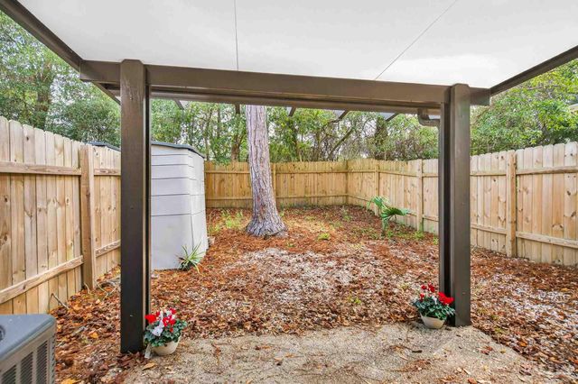 10164 Vixen Pl, Pensacola, FL 32514