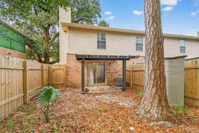 10164 Vixen Pl, Pensacola, FL 32514