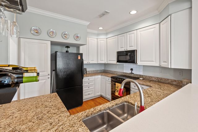 1551 Sea Palms Crescent, Mount Pleasant, SC 29464