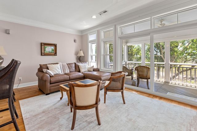 1551 Sea Palms Crescent, Mount Pleasant, SC 29464
