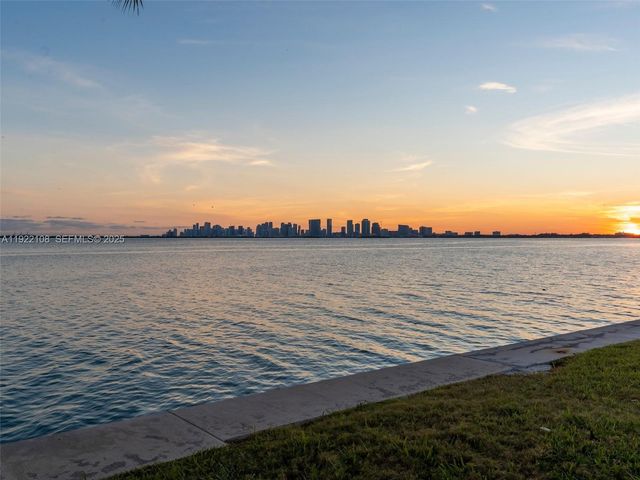 1680 S Treasure Dr, North Bay Village, FL 33141