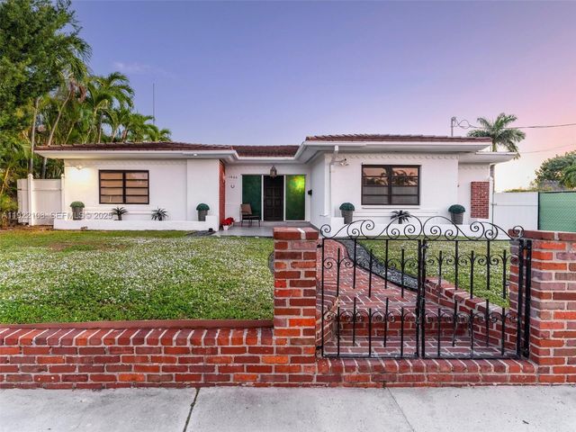 1680 S Treasure Dr, North Bay Village, FL 33141