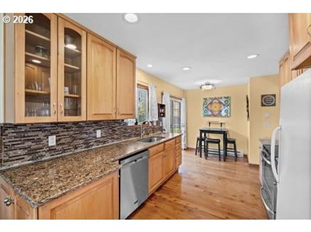 1607 23RD Ave, Forest Grove, OR 97116