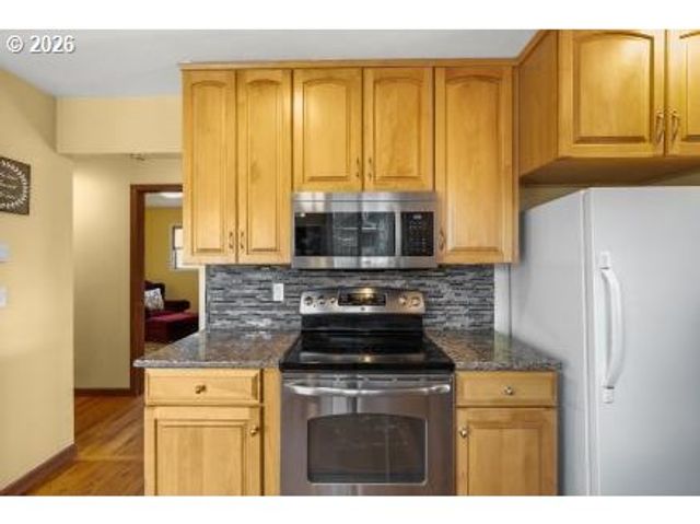 1607 23RD Ave, Forest Grove, OR 97116