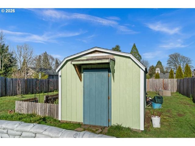 1607 23RD Ave, Forest Grove, OR 97116