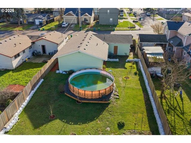 1607 23RD Ave, Forest Grove, OR 97116