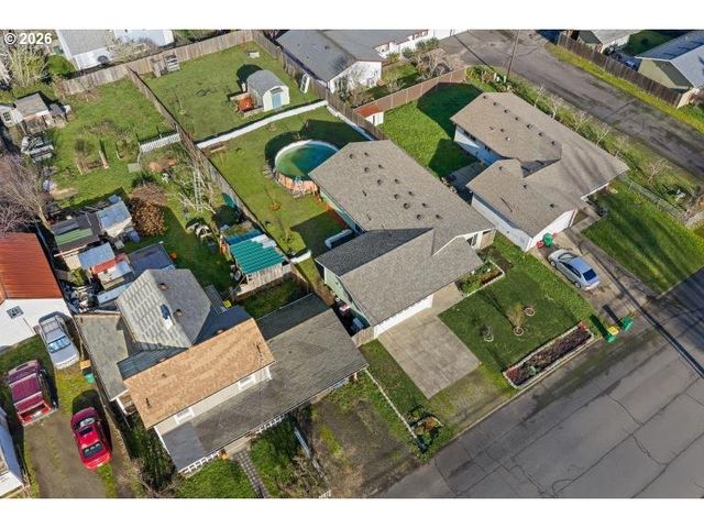 1607 23RD Ave, Forest Grove, OR 97116