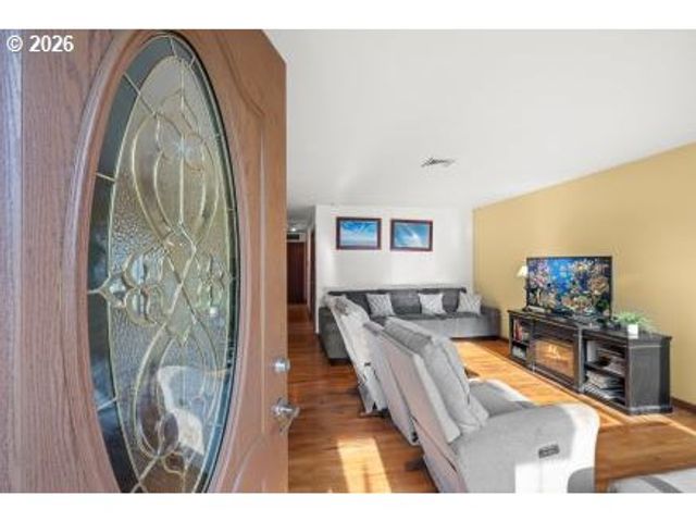 1607 23RD Ave, Forest Grove, OR 97116