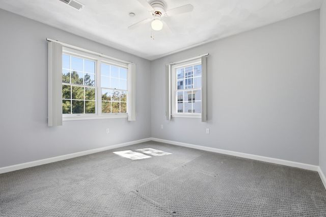 252 Albion St 24, Wakefield, MA 01880