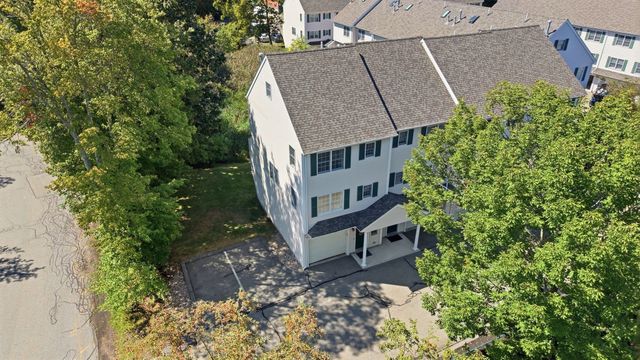252 Albion St 24, Wakefield, MA 01880