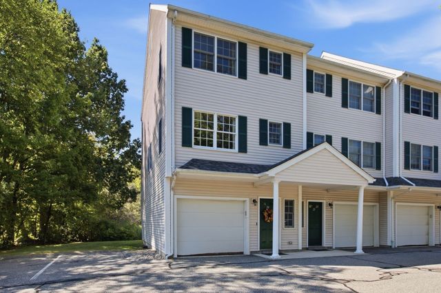 252 Albion St 24, Wakefield, MA 01880