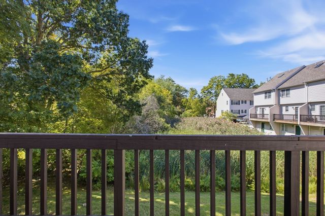 252 Albion St 24, Wakefield, MA 01880