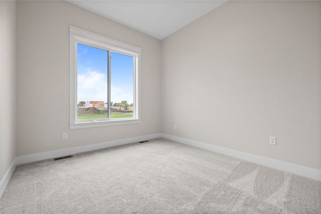 1911 NE Pine Lake Circle, Ankeny, IA 50021