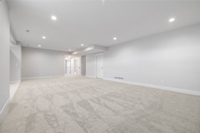 1911 NE Pine Lake Circle, Ankeny, IA 50021