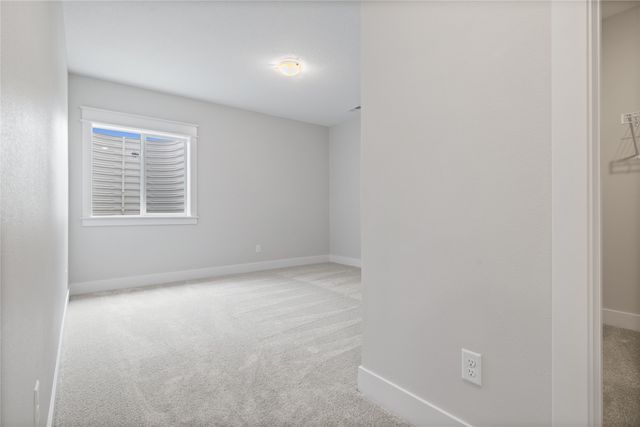 1911 NE Pine Lake Circle, Ankeny, IA 50021