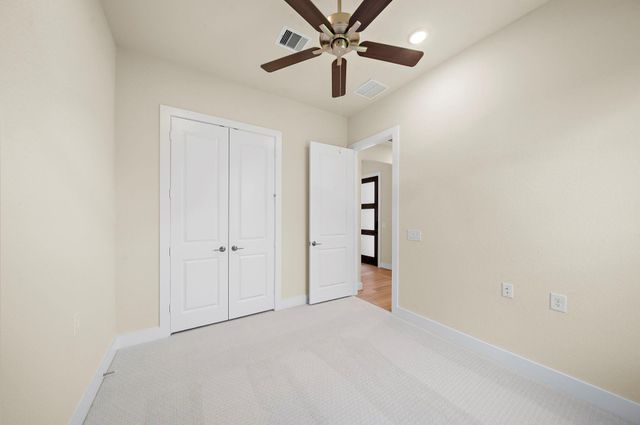 14915 Lake Par Circle, Willis, TX 77318