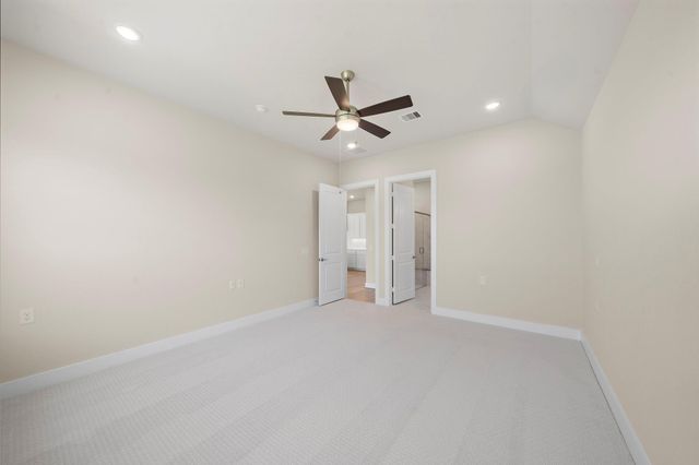 14915 Lake Par Circle, Willis, TX 77318