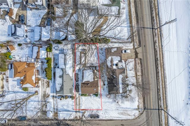 147 Englewood Drive, Avon Lake, OH 44012