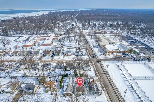 147 Englewood Drive, Avon Lake, OH 44012