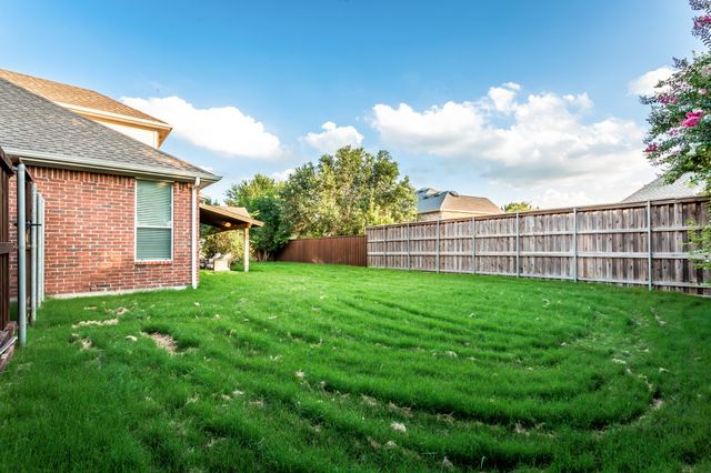 915 Falcon Trail, Murphy, TX 75094