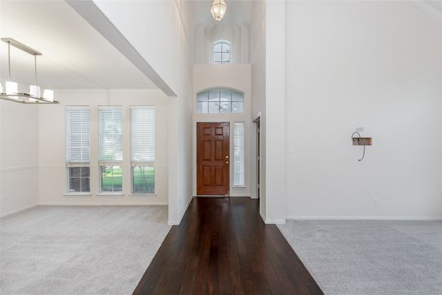 915 Falcon Trail, Murphy, TX 75094