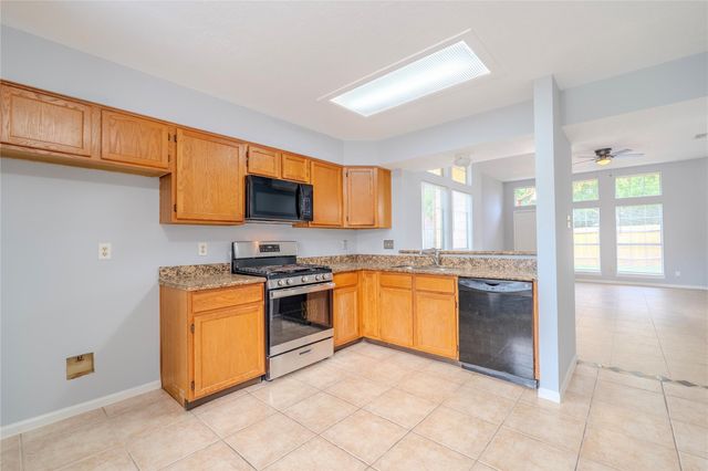 13710 Sablegarden Lane, Houston, TX 77014