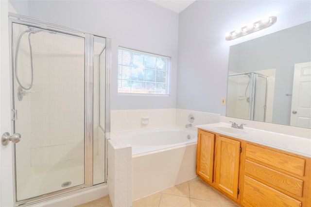 13710 Sablegarden Lane, Houston, TX 77014