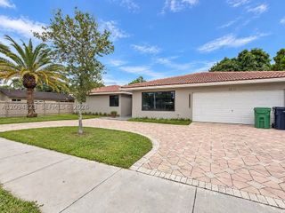 9211 SW 122nd. Ave, Miami, FL 33186