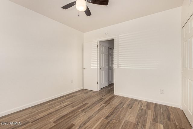 5926 W ROSE Lane A, Glendale, AZ 85301