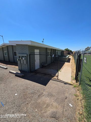 5926 W ROSE Lane A, Glendale, AZ 85301