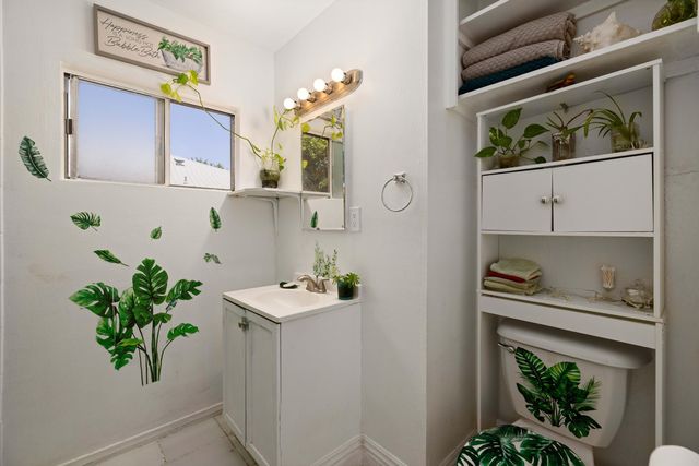 38614 Puerta Avenue, Palmdale, CA 93550