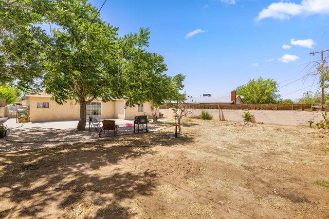 38614 Puerta Avenue, Palmdale, CA 93550