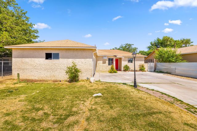 38614 Puerta Avenue, Palmdale, CA 93550