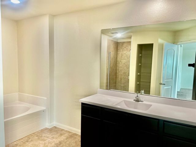 6159 El Oro Drive, Houston, TX 77048