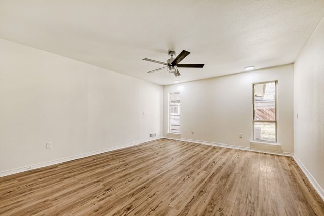 13123 Roaring Springs Lane, Dallas, TX 75240