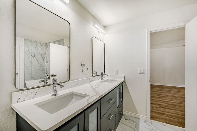 13123 Roaring Springs Lane, Dallas, TX 75240